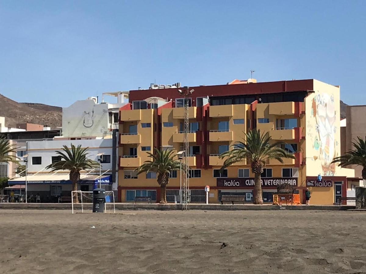 Sol Y Mar Gran Tarajal Atico Apartman Kültér fotó